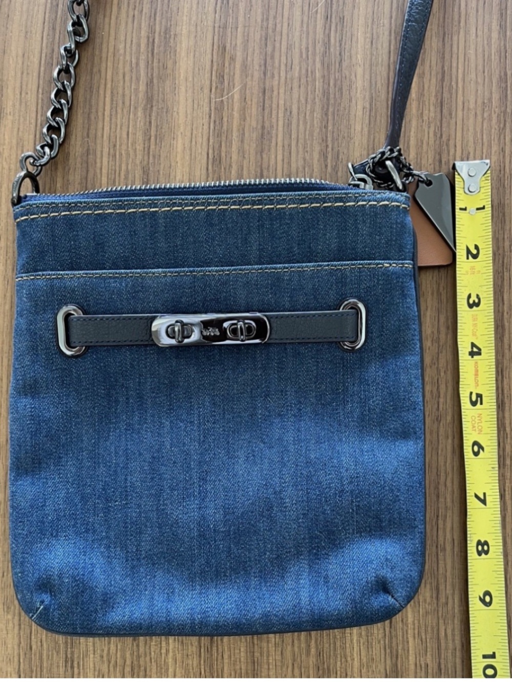 NWOT Coach Swagger Denim Crossbody Messenger Bag in Blue with Black Trim - Picture 7 of 8